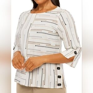 EUC Alfred Dunner Top, Large